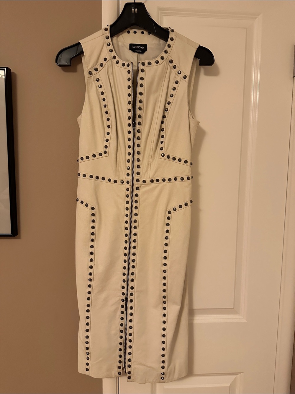 Vintage bebe Ivory Sleeveless Studded leather Midi Dress